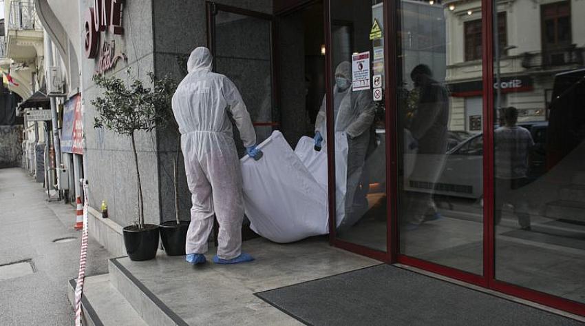 Otel camından düşen yargıç iki ülke arasında kriz çıkardı