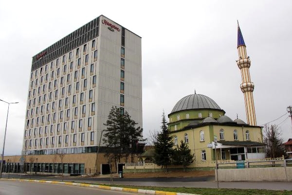 Hampton By Hilton Otel Bolu açıldı