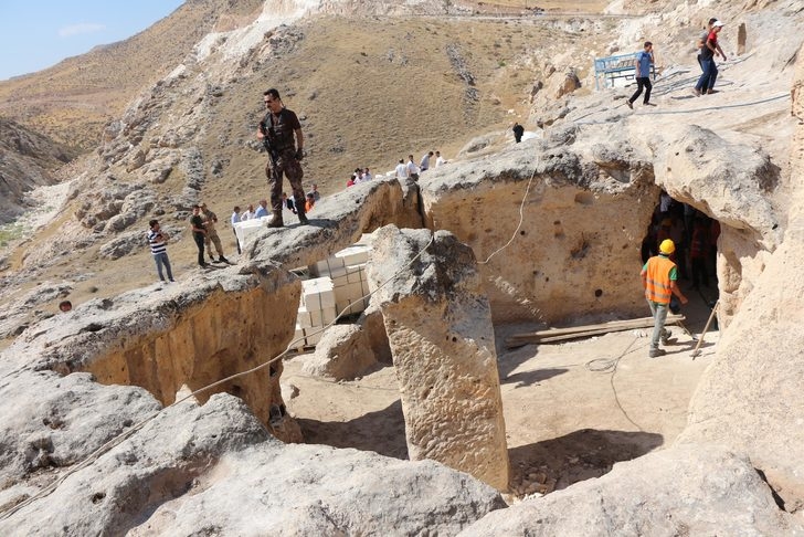 Hasankeyfʹte mağaralar apart otel oluyor