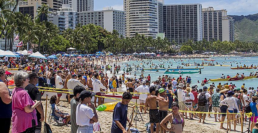 Bilet fiyatları 100 dolara düştü, turist akınına uğradı