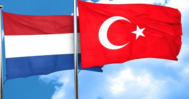 Hollandaʹdan vatandaşlarına Türkiyeʹye seyahat uyarısı
