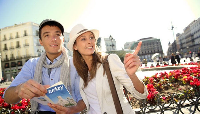 İlk 4 ayda hangi ülkeden kaç turist geldi? İşte cevabı