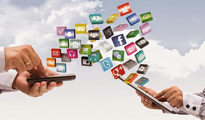 Dünya nüfusunun yarısı online