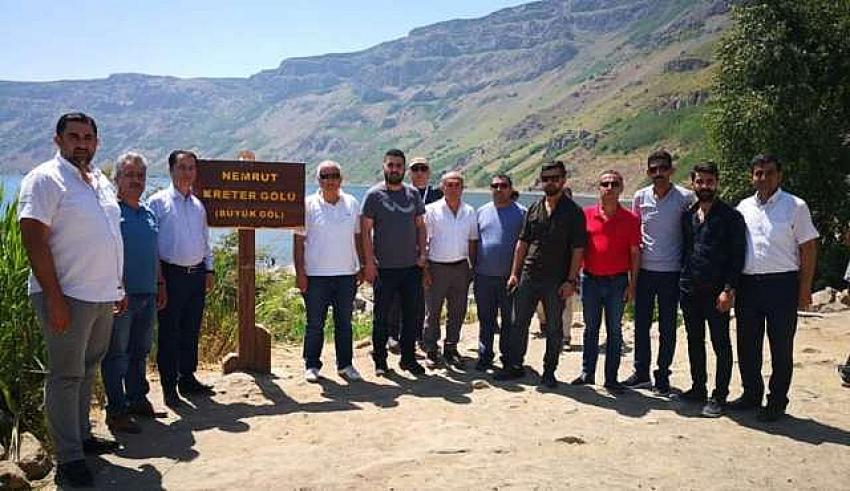 Iraklı turizmcilerden Tatvan'a ziyaret