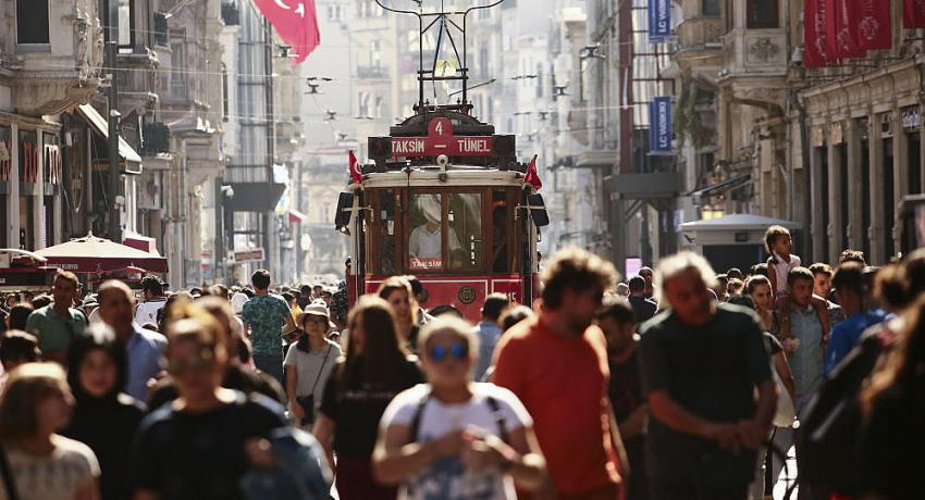 İstanbul'da 5 yılın turizm rekoru kırıldı! İşte en çok gelen ülkeler