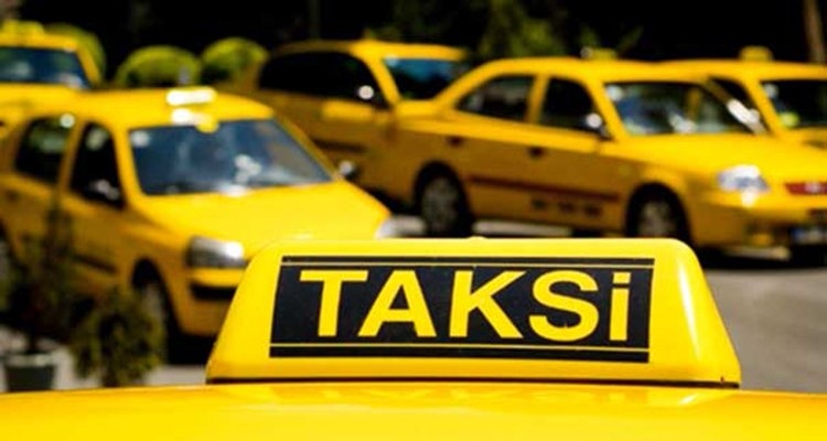 İstanbulaʹda vahşet! Taksici dövülerek öldürüldü