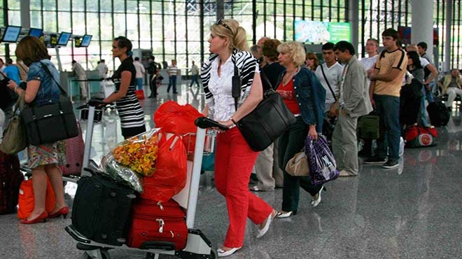 İşte Antalyaʹya ilk üç ayda gelen turist sayısı
