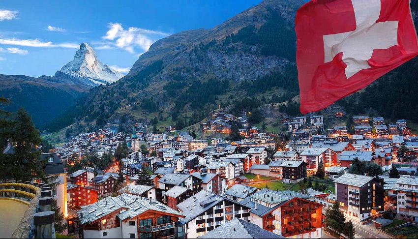 Bir ülkede daha turizm sezonu Haziran'da açılıyor