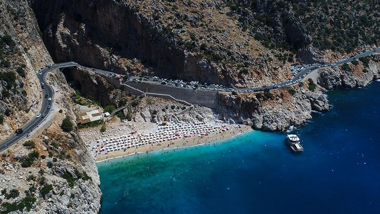 Kaputaj Plajı'ndan geçecek yolla ilgili karar verildi