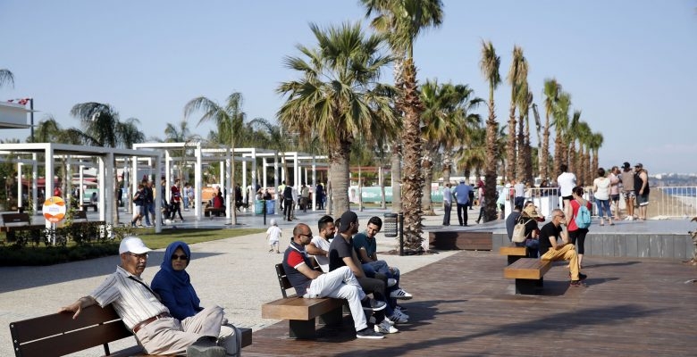 Konyaaltı Sahiliʹnin ilk etabı açıldı