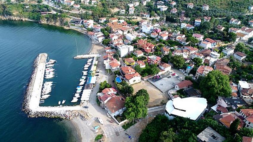 Köy meydanı açık arttırmayla satılacak!