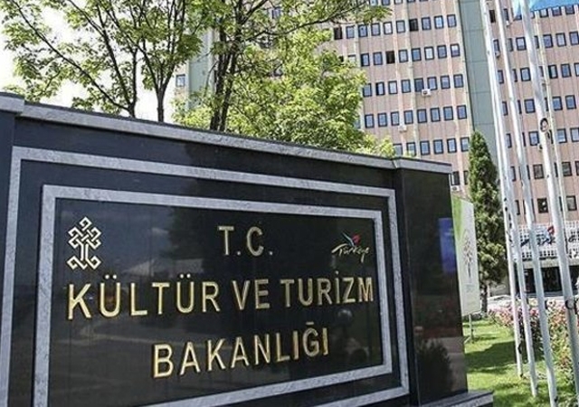 Kültür ve Turizm Bakanlığı kapatılıyor