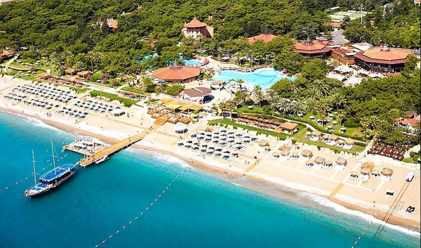 Yedi oteli var! Kemer'deki oteli banka borcundan dolayı icradan satışta