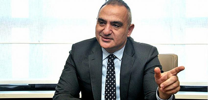 Bakan Ersoy'dan yurt dışı turizm açıklaması! '1 hafta 10 gün içinde...'
