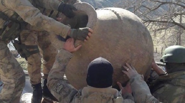 Mehmetçik Orta Çağ dönemine ait küp buldu