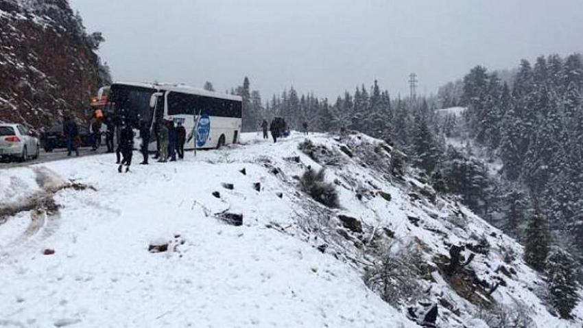 Metro Turizm'e ait otobüste panik! Uçuruma metreler kala...