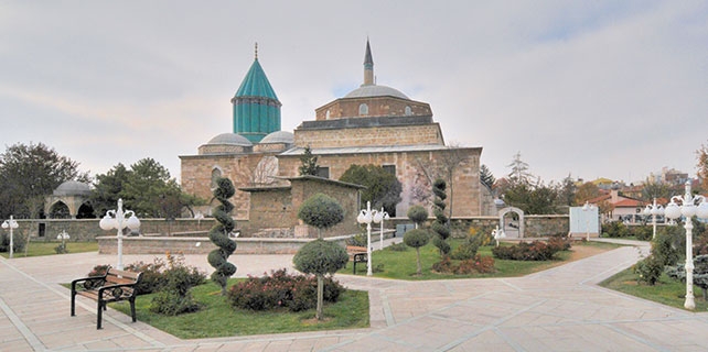Mevlana Müzesi turistlerin gözdesi oldu