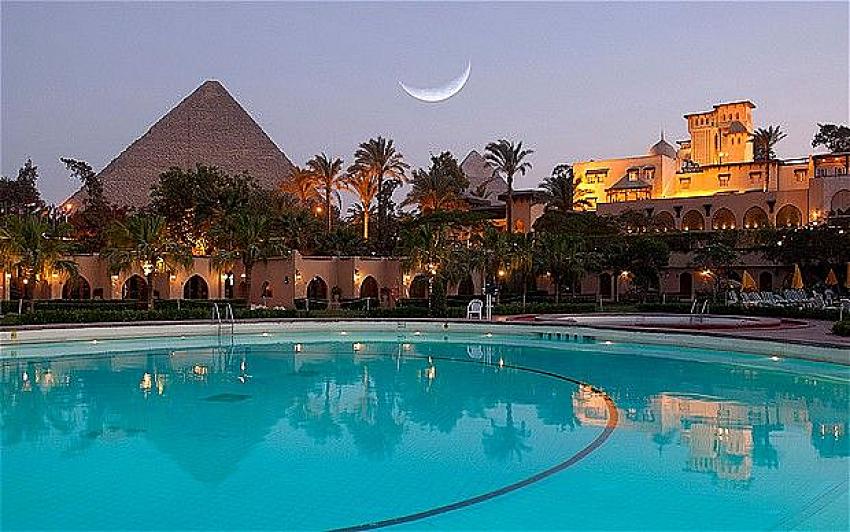 Oteller yüzde 25 kapasiteyle turistlere kapılarını açtı