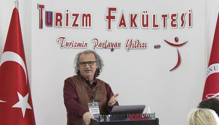 Nazmi Kozakʹtan Türk Turizm Tarihi Kitabı ile ilgili Mobbing iddiası