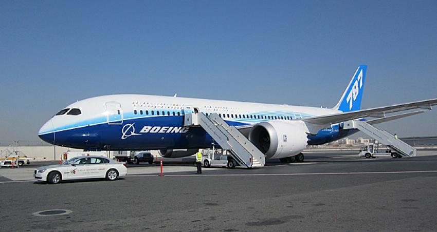 Boeing 787 Dreamliners’lar uçuştan çekildi!