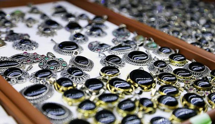 Siyah Altın'a turistlerin ilgisi artıyor