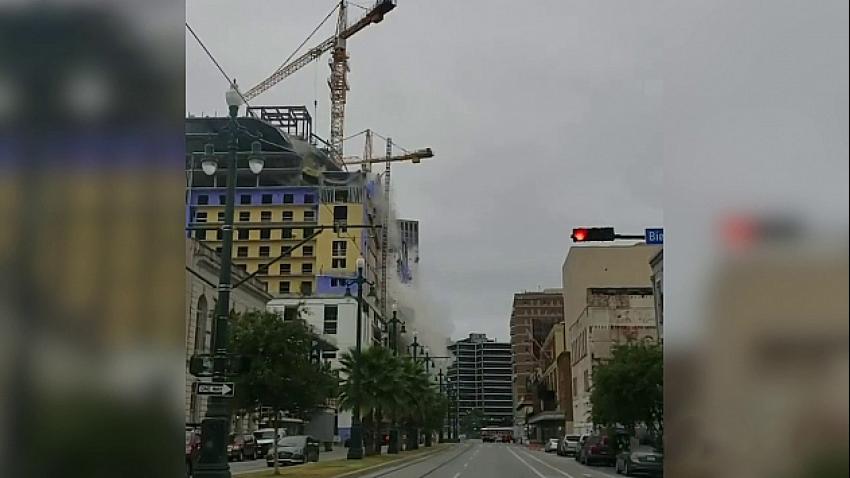 Otel inşaatı çöktü!
