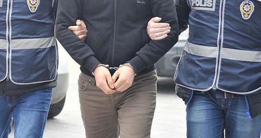 Oteli soyan hırsız saklandığı odada yakalandı!