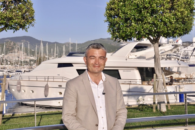 Palmarina Bodrumʹun Genel Müdürü Akbulut Kahraman oldu