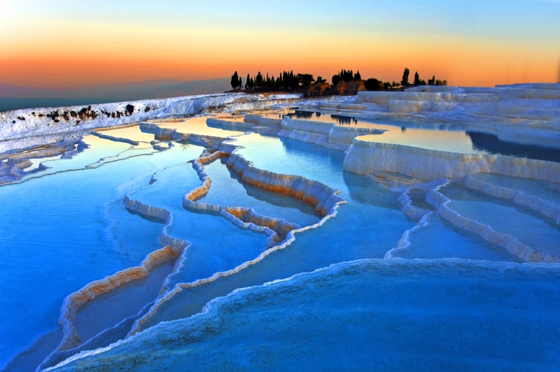 Pamukkale travertenlerinde görsel şov