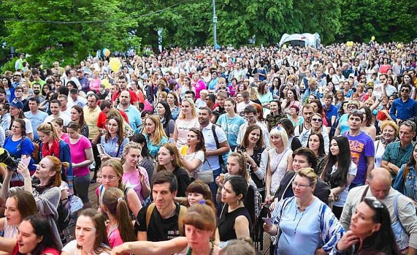 1 milyona yaklaşan Polonya pazarında turisti getirecek uçak yok!