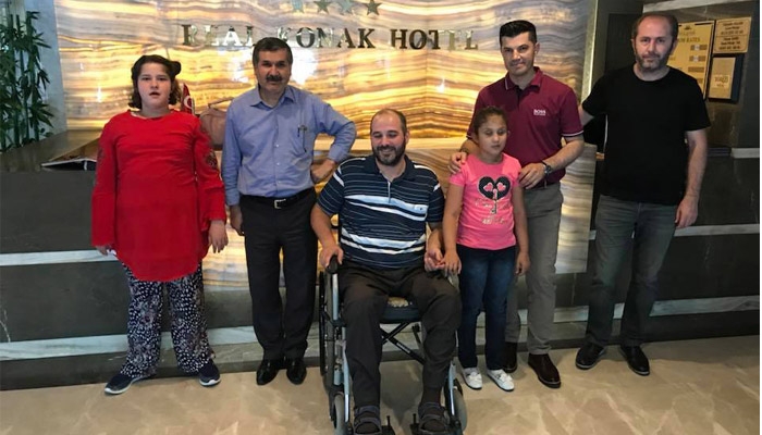Real Konak Hotelʹden engelli öğrencilere turizm dersi