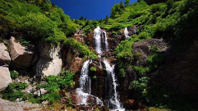 Rize şelaleleri ziyaretçilerini bekliyor