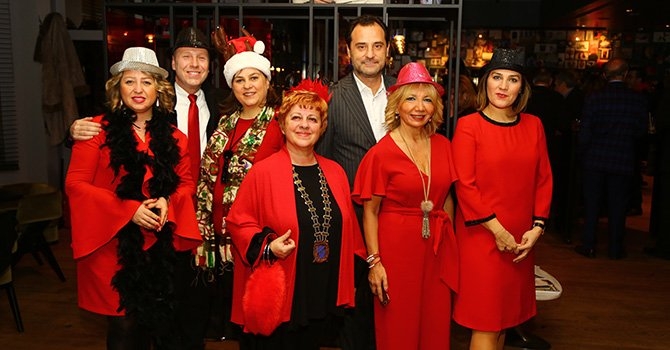 Skal International İstanbulʹdan kırmızı yılbaşı partisi