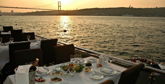 STKʹlar İstanbulʹun lezzetleri için işbirliği yaptı