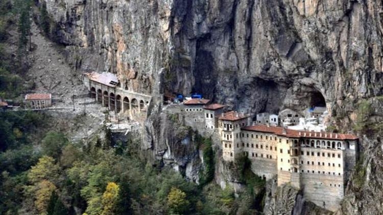 Sümela Manastırı 4 yıl sonra ziyarete açılıyor