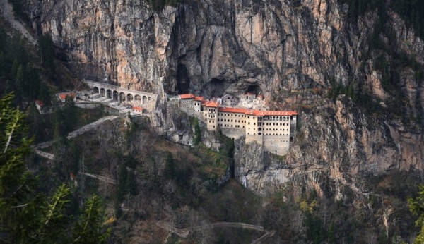 Sümela Manastırı ABD askerleri tarafından soyulmuş