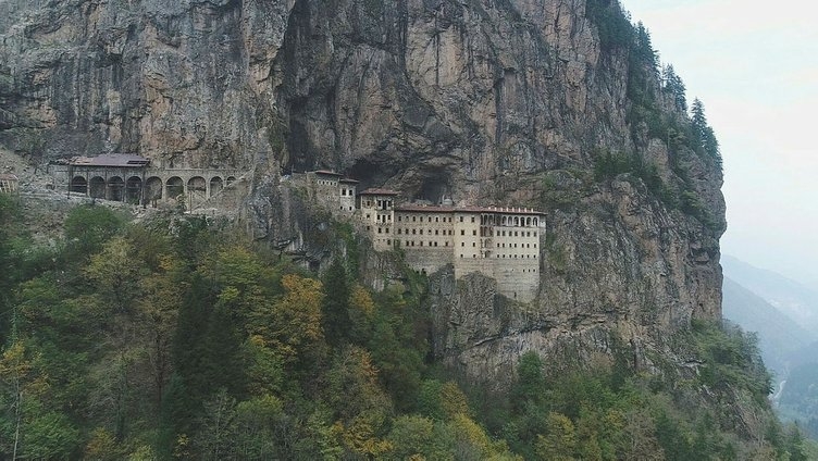 Sümela Manastırı beklenenden erken açılacak