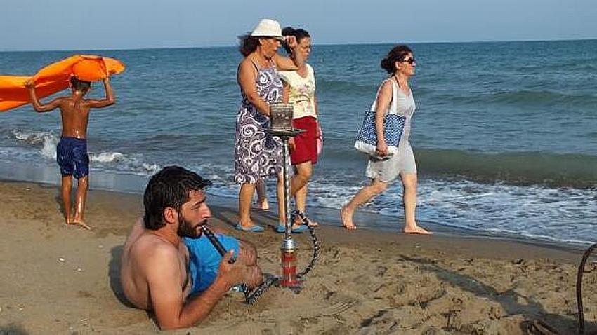 Suriyelilerin plajlara girişi yasaklandı!