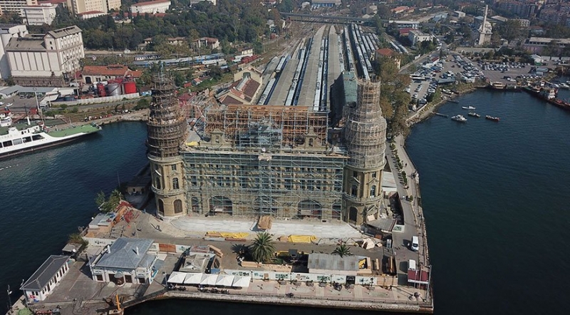 Tarihi Haydarpaşa Garıʹndaki restorasyon çalışmalarında sona doğru