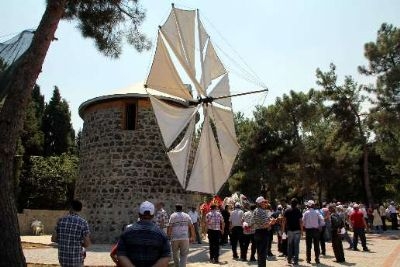 Tarihi yel değirmeni turizme kazandırılıyor