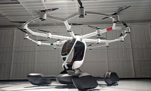 Tek kişilik dev drone seferlere başlıyor