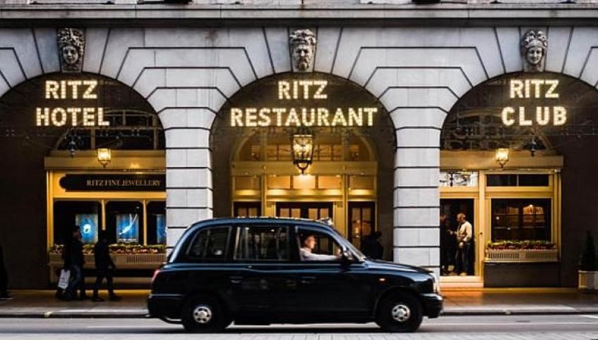 Efsane otel The Ritz Suudilere satılıyor