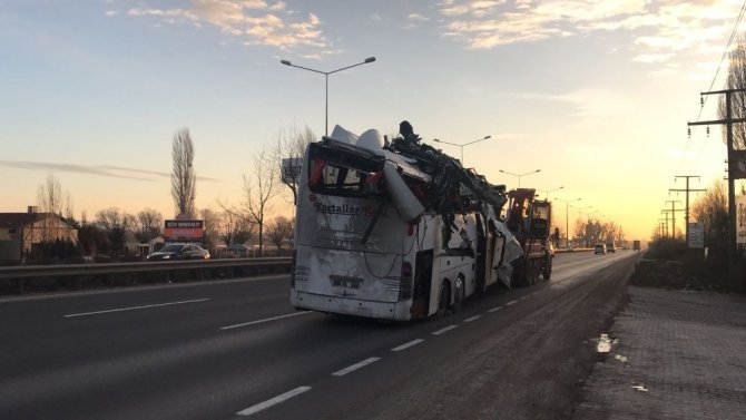 Tur otobüsü faciası sonrası flaş açıklama