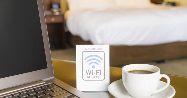 Turist için seyahatin vazgeçilmezi! Wifi