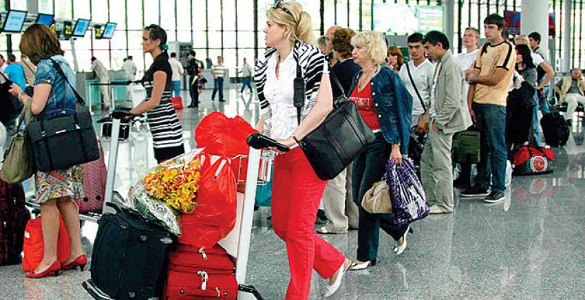 Antalya turizmi kişi sayısında rekor kırmaya devam ediyor