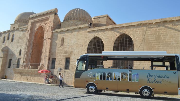 Turistlere ücretsiz gezi otobüsü
