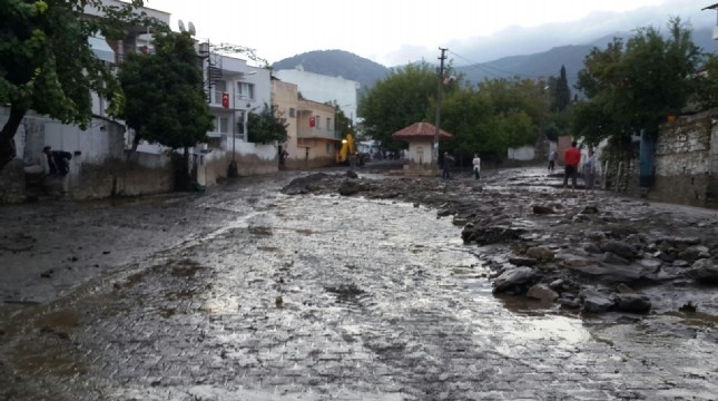 Turizm cenneti göle döndü