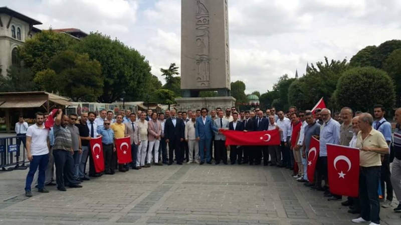Turizmciler demokrasiye sahip çıktı