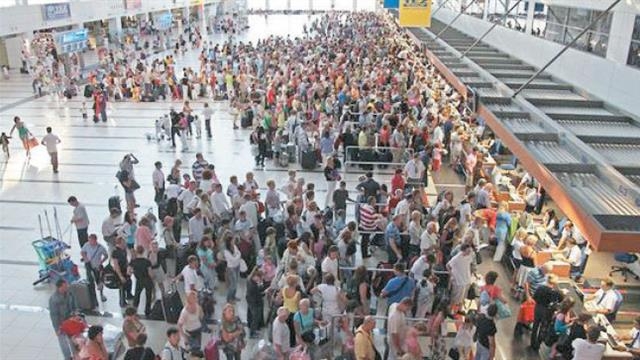 ʹʹTürkiye’ye gelecek olan turist sayısı yüzde 25 artacakʹʹ