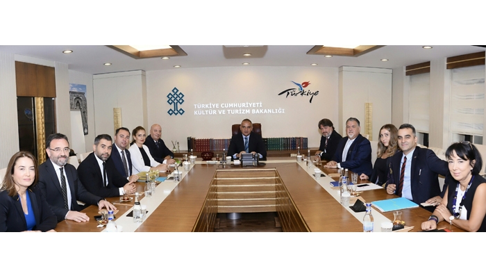 TUROYD yönetimi Bakan Ersoyʹu ziyaret etti